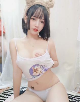 莫妮卡贝鲁奇情事