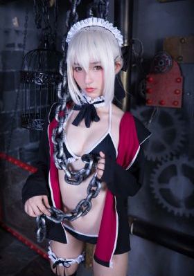 椎名由奈